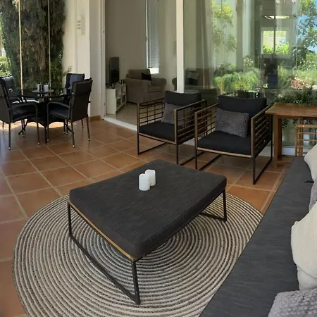 2Bed Groundfloor Apartment Lagoon Apartament *