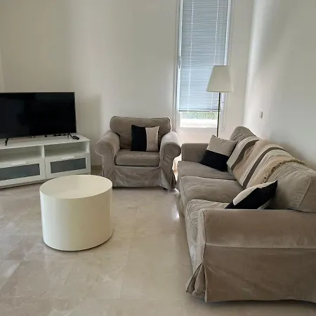 2Bed Groundfloor Apartment Lagoon Apartament Estepona